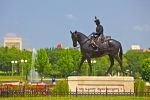 Photo: Queen Elizabeth II Statue Gardens Regina