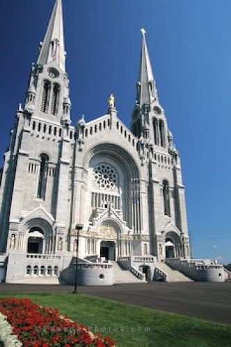 Photo: Sainte Anne De Beaupre Quebec Church