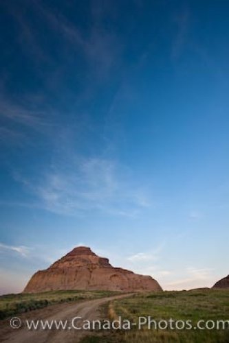 Photo: Castle Butte Sunset Road Big Muddy Badlands Saskatchewan