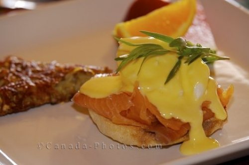 Photo: Eggs Benedict Recipe Variations