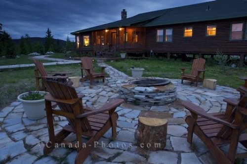 Photo: Fire Pit Rifflin Hitch Lodge