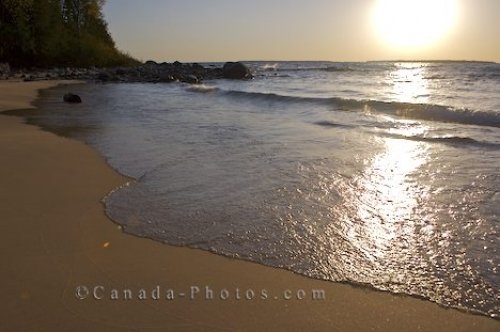 Photo: Lake Superior Katherine Cove Ontario Canada
