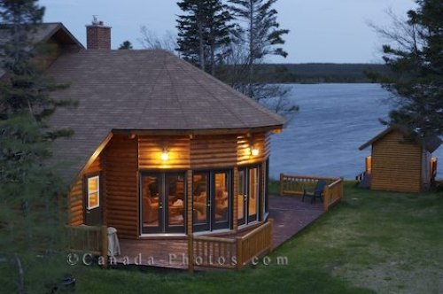 Photo: Luxury Newfoundland Accommodations Tuckamore Lodge