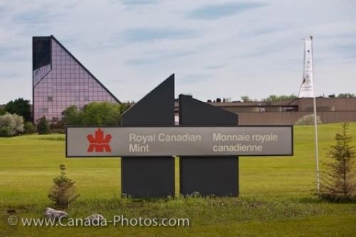 Photo: Royal Canadian Mint Building Sign Winnipeg City Manitoba