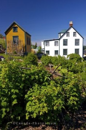 Photo: Slade Hart Residence Heritage Home Trinity