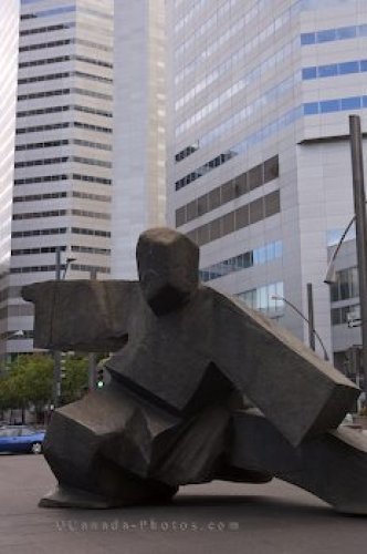 Photo: Square Victoria Sculpture Montreal Quebec