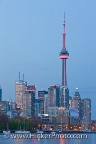 Photo: Toronto City Dusk Skyline Ontario Canada