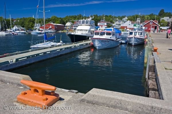 Photo: Baddeck Marina Cabot Trail Nova Scotia